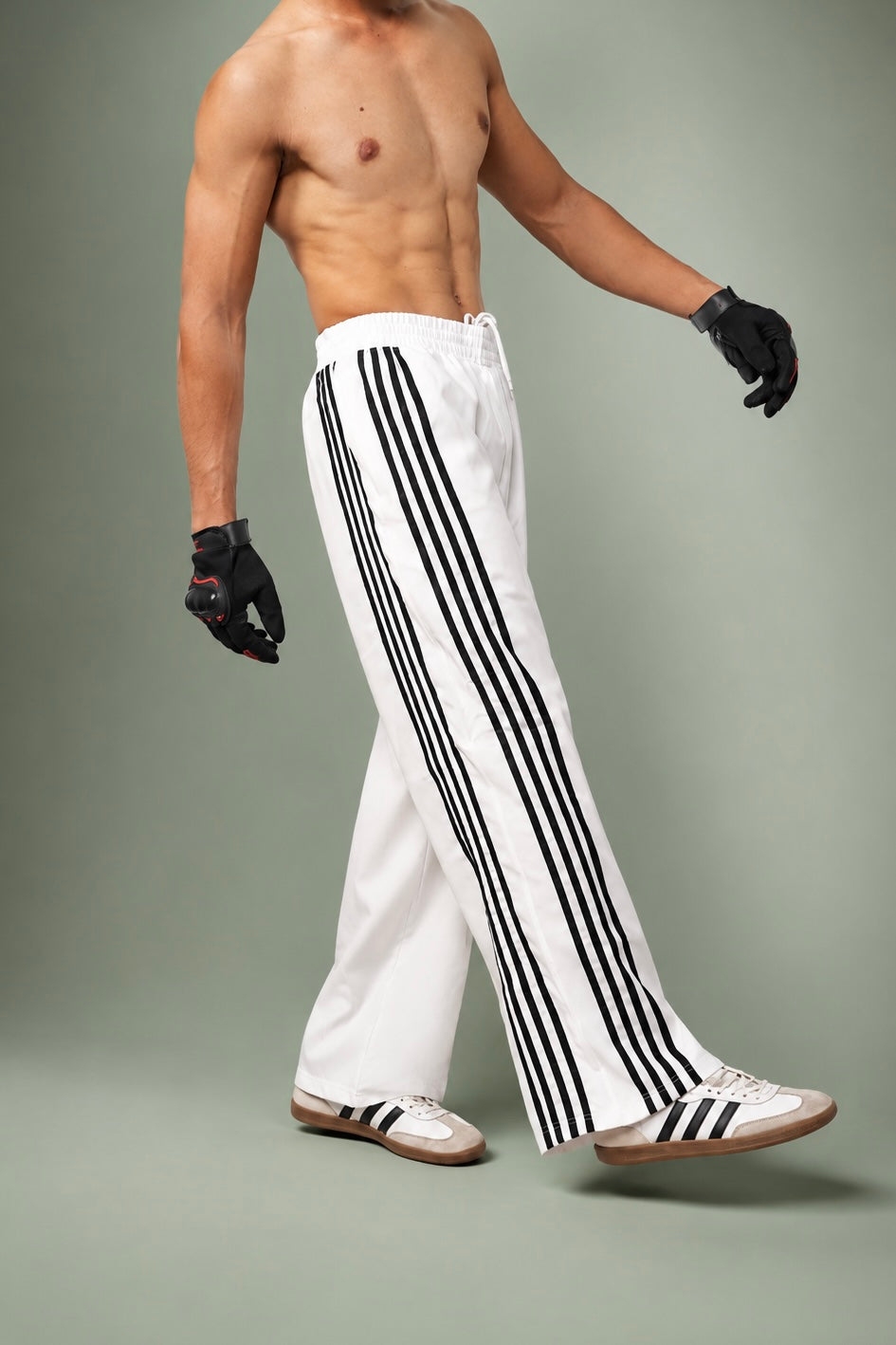 Victory Stripe Sweatpants